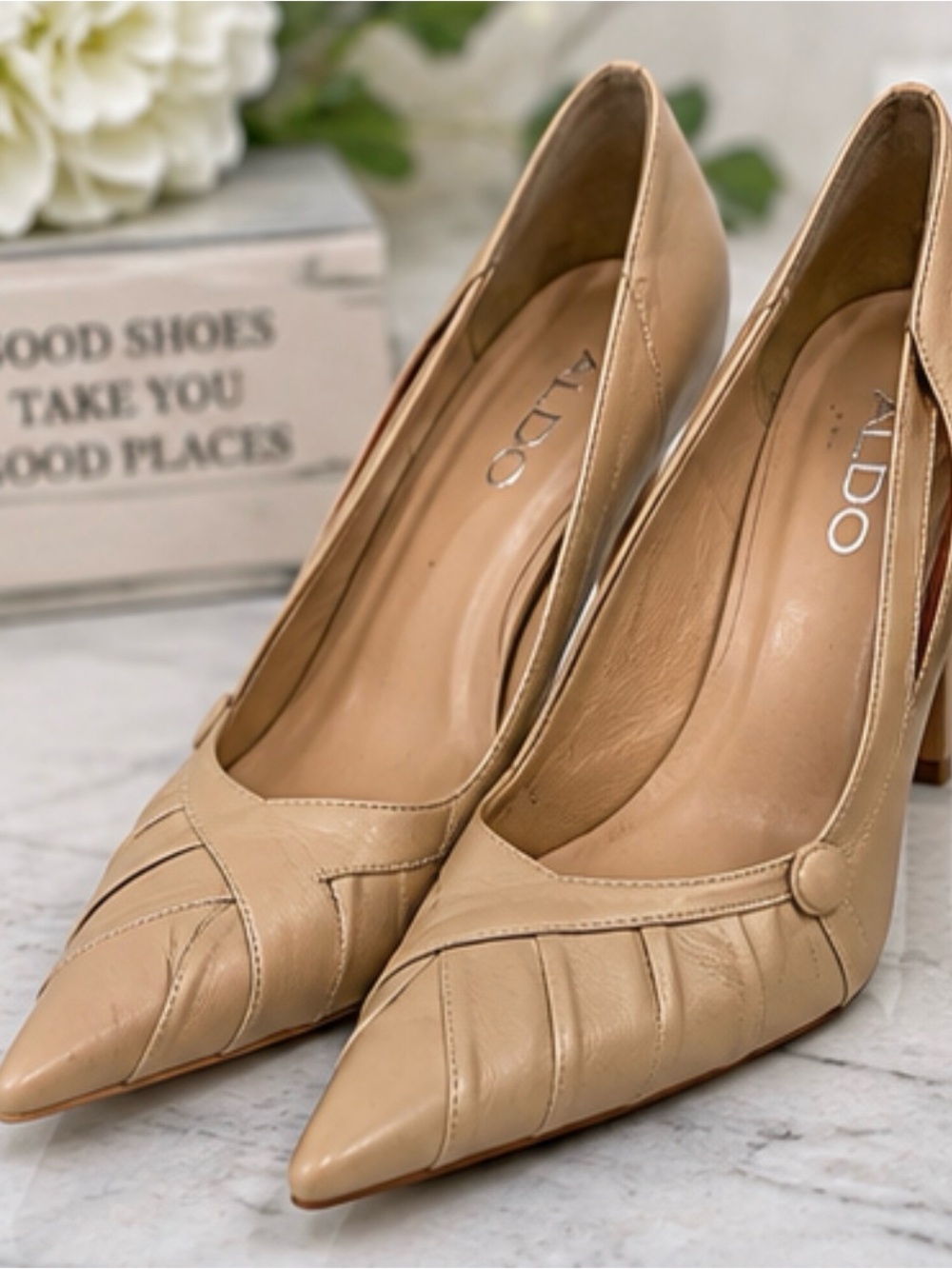 ALDO Nude Leather Pointed-Toe Pumps – Women’s Size 8B / EU 39